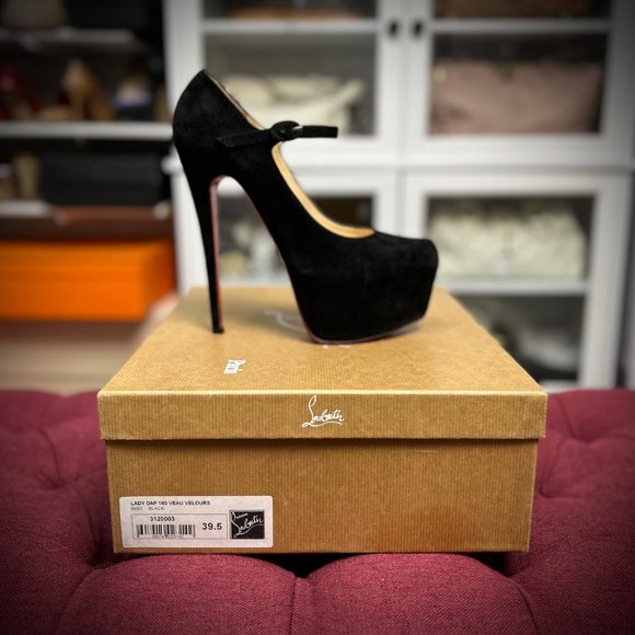 Christian Louboutin Pumps- Size 39.5 - Picture 1 of 11